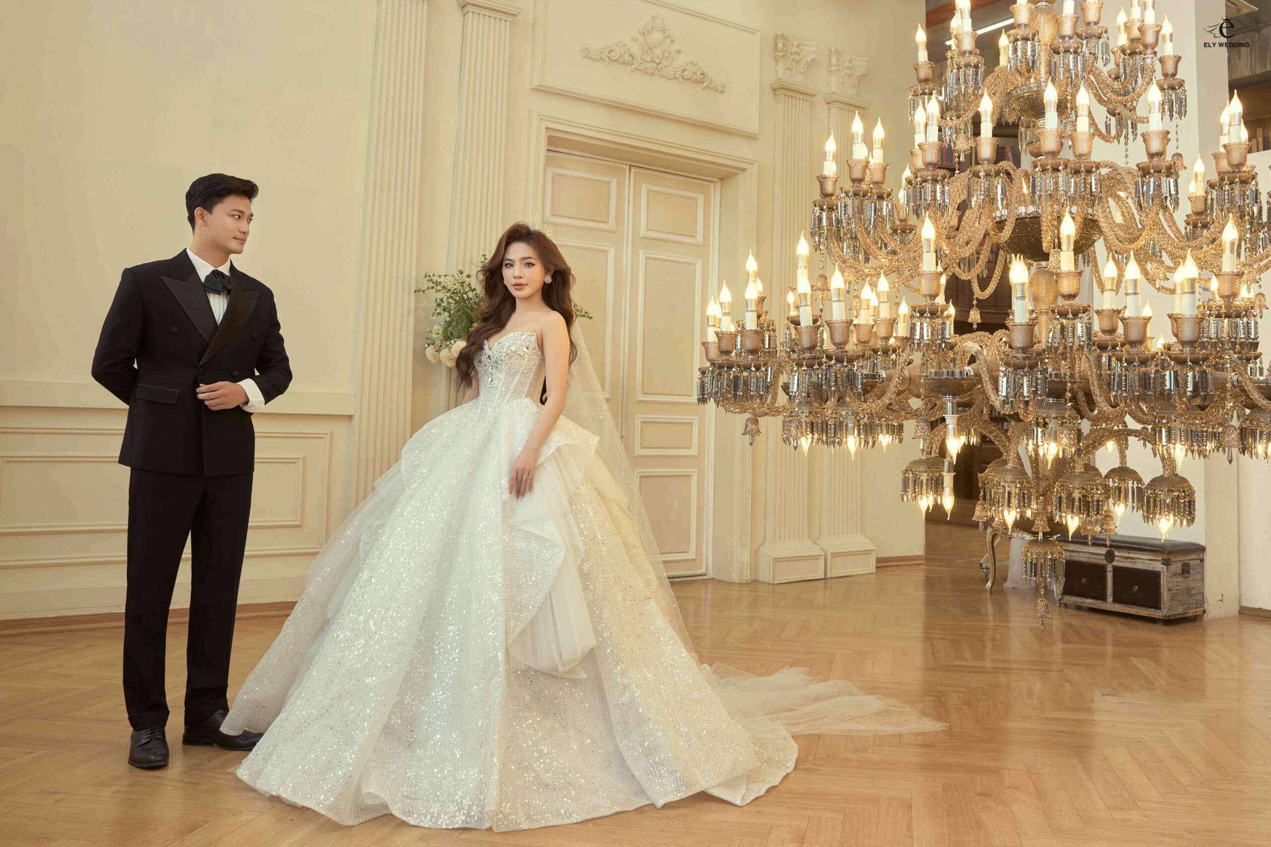 5 xu hướng váy cưới Thu Đông đẹp nhất 4 ban sao cua xa 274 optimized scaled