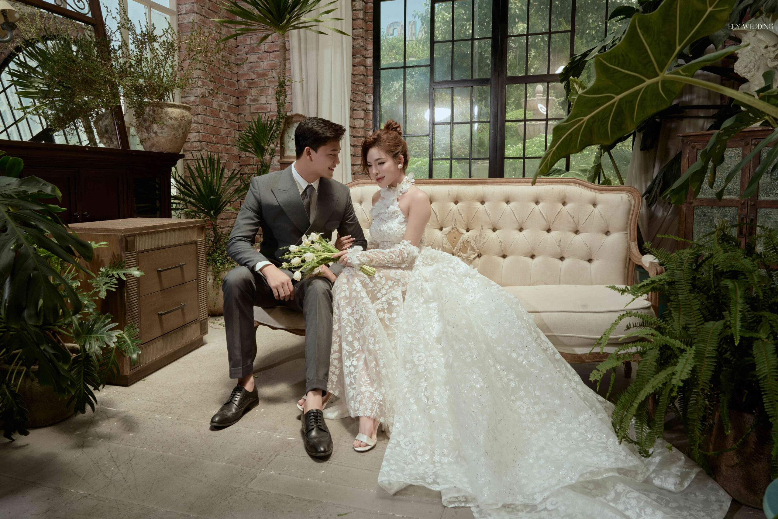 Top 10 kiểu váy cưới cho bà bầu từ 3 tháng – 8 tháng 1 váy cưới cho bà bầu