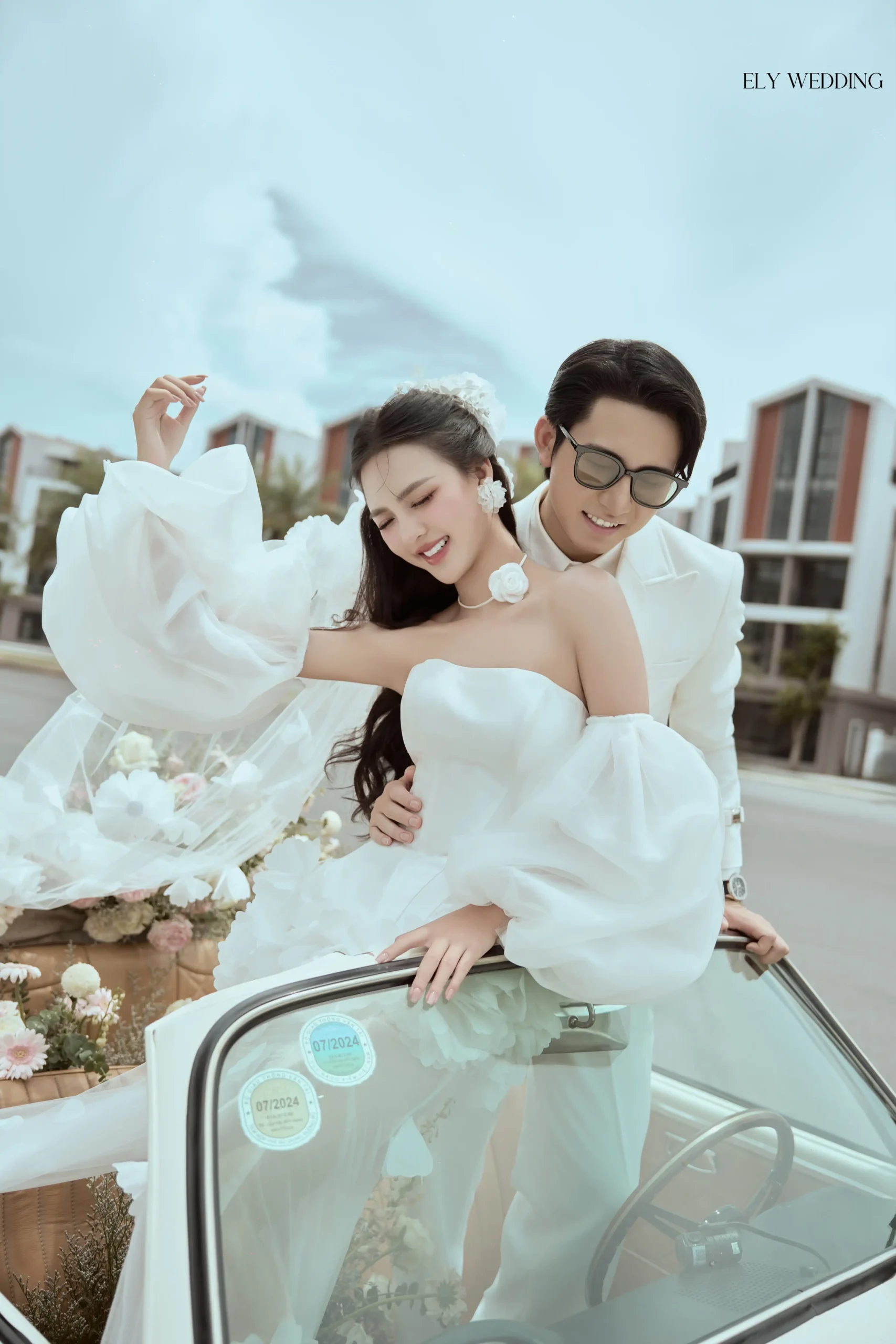 Á HẬU 2 HOA HẬU QGVN NGUYỄN CẨM LY & MINH HUY