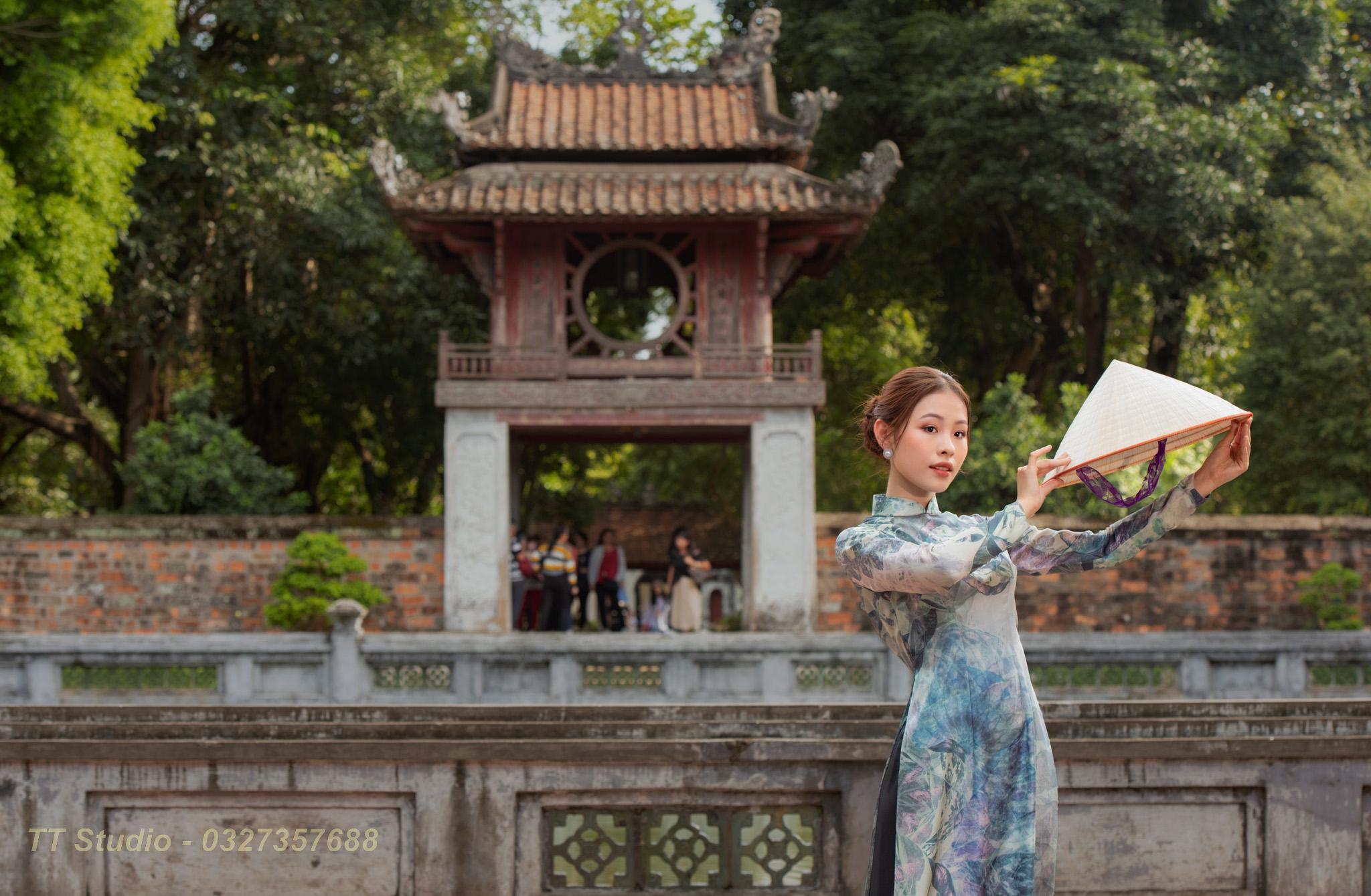 chup anh cuoi tai quoc tu giam 2
